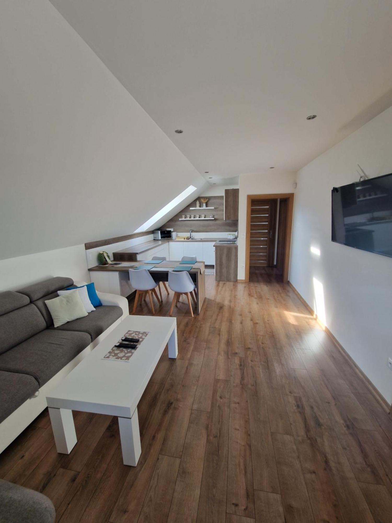 Apartman Art Zuberzec Zewnętrze zdjęcie